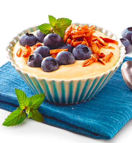 Grießbrei mit Blaubeeren & Zimt-Mandelsplittern