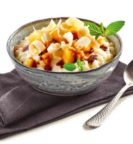 Ananas-Milchreis mit Kaffee-Jus &amp; weißer Schokolade | frischli Foodservice
