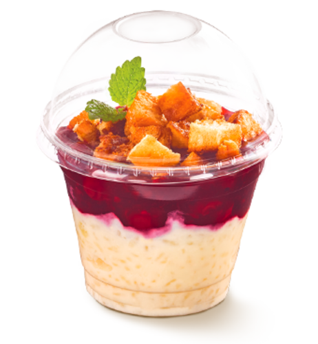 Rote Grütze mit Milchreis & Franzbrötchen-Croutons