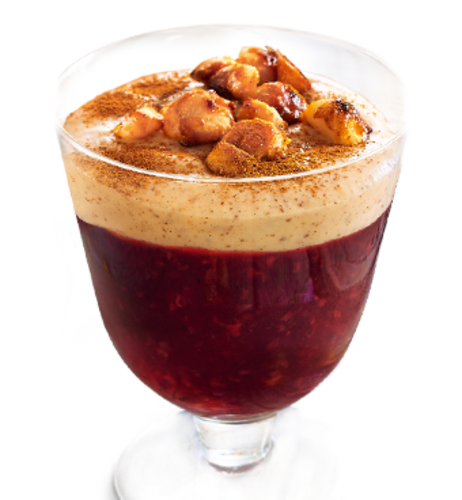 Dezember Rote Grütze mit Lebkuchen-Vanilla-Sauce & karamellisierten Macadamia-Nüssen