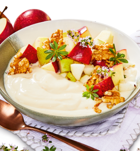 Dessert "Garden Energy" mit Apfel-Birnen-Ingwer-Salat & Walnüssen