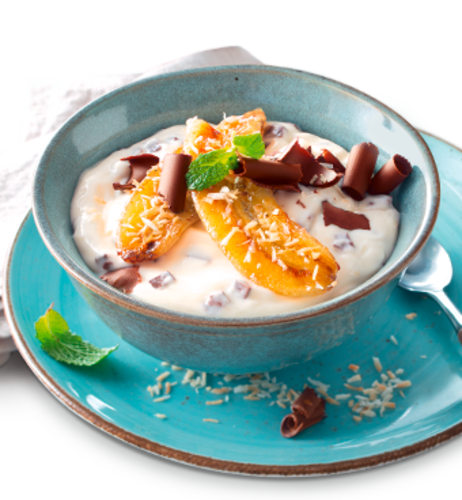 Hawaii – Banana-Split-Dessert mit gebackener Banane, Kokosflocken & Schokolade