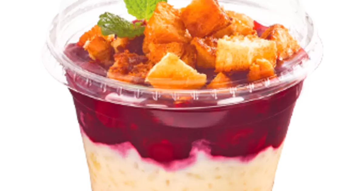 Red berry pudding | frischli Foodservice
