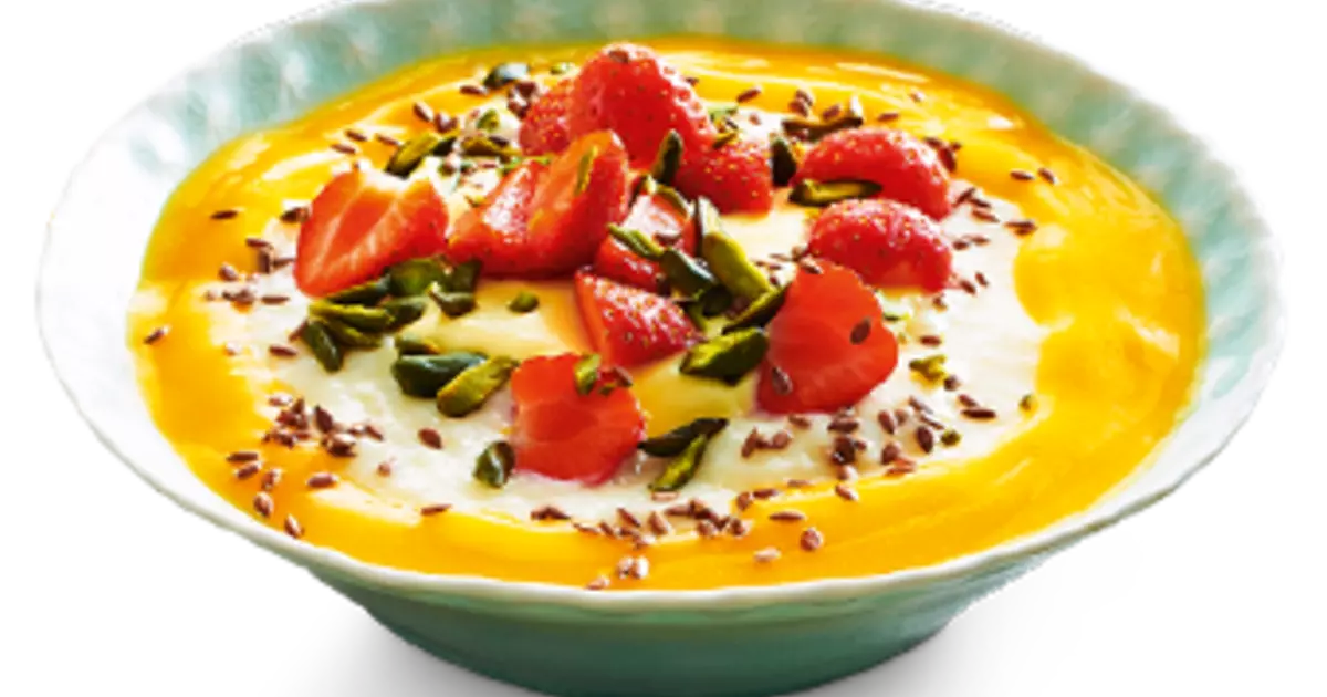 Summer Bowl mit Grießbrei | frischli Foodservice